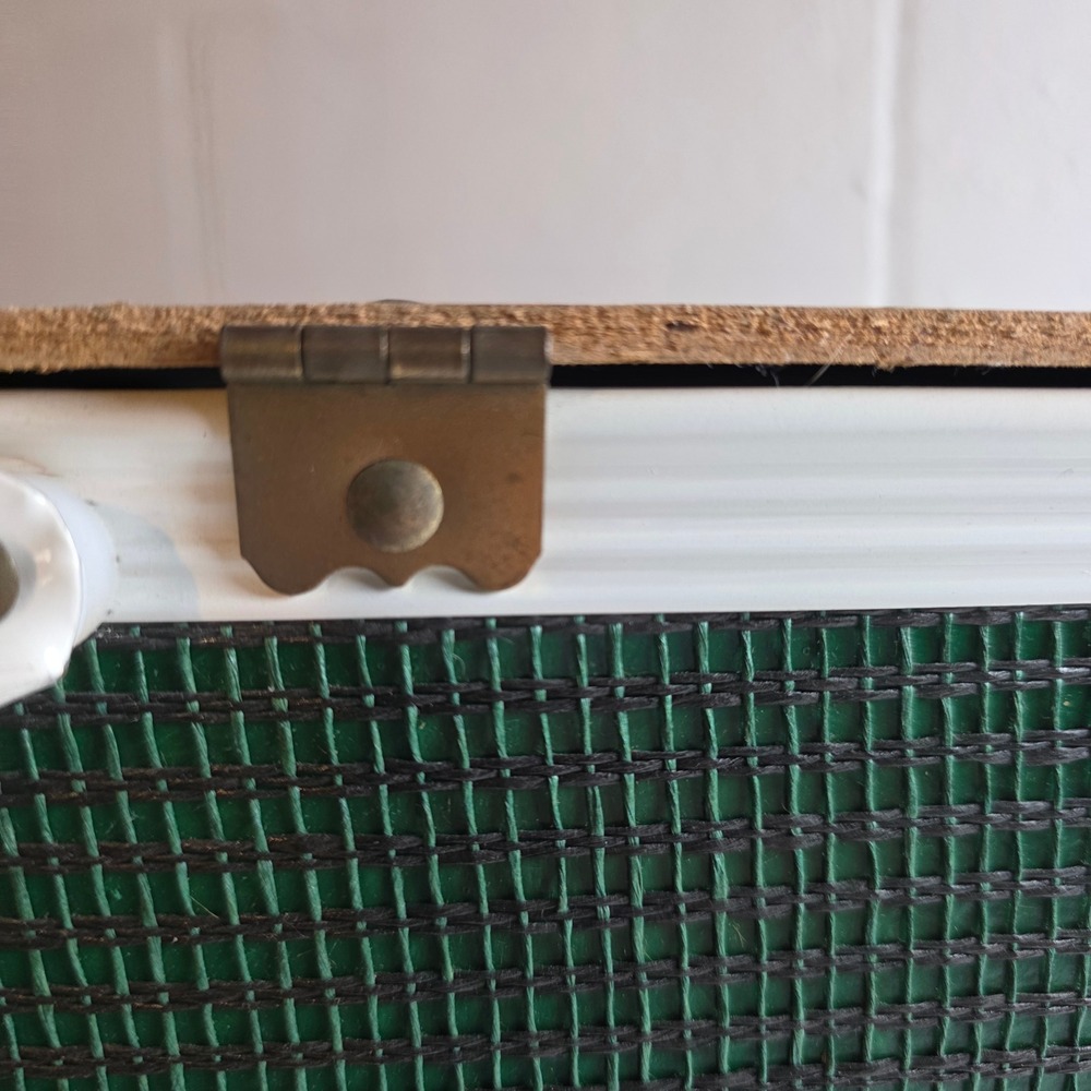 Vintage Redmon Woven Vinyl Picnic Basket Green Striped Retro MCM - Picture 10 of 15